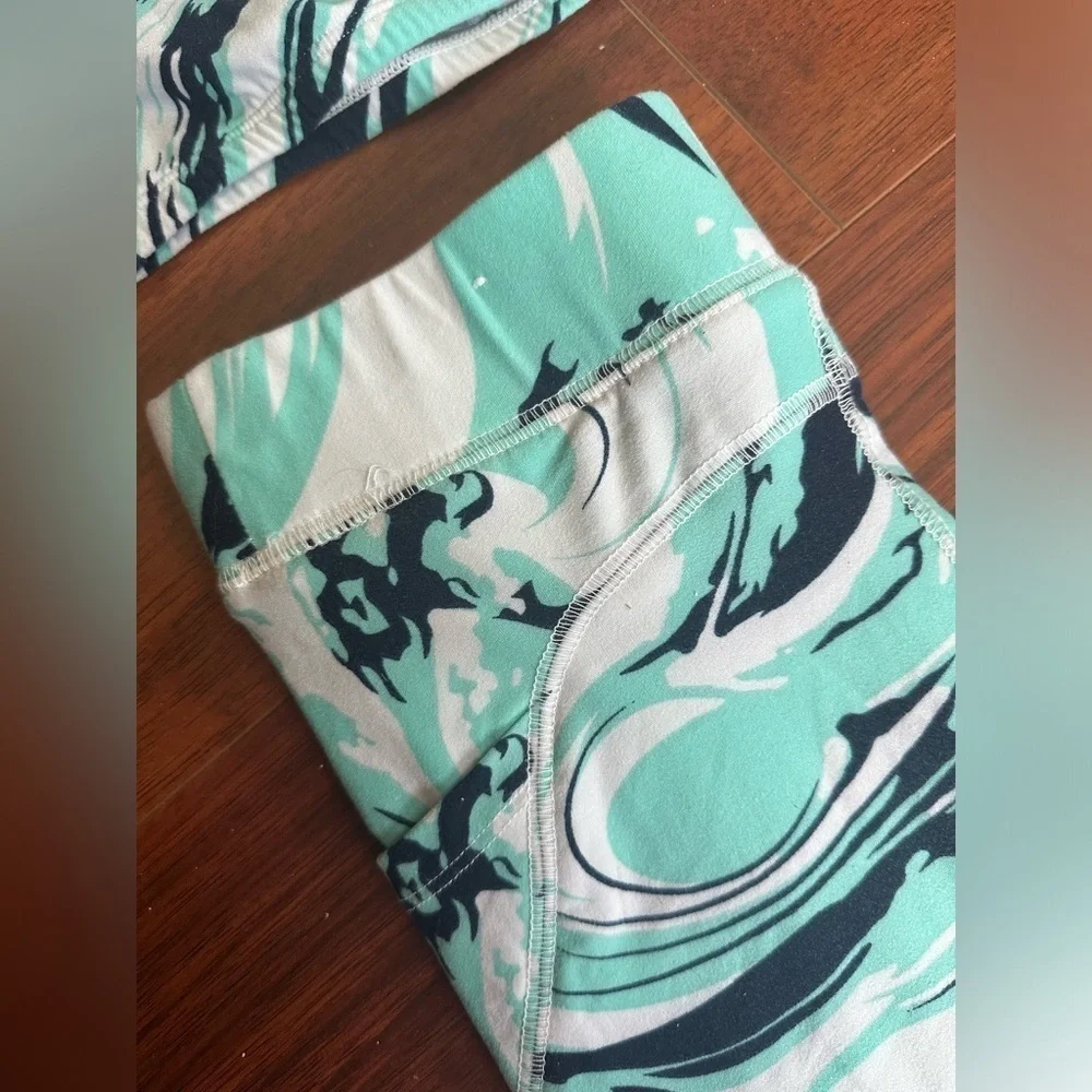 Girls workout set marbled teal